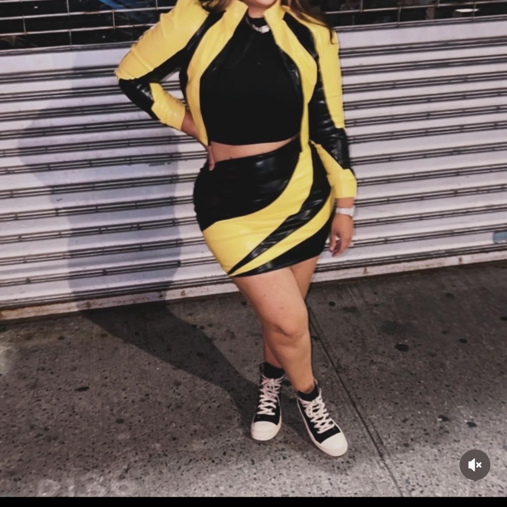 Black and yellow faux leather outfit has stretch light